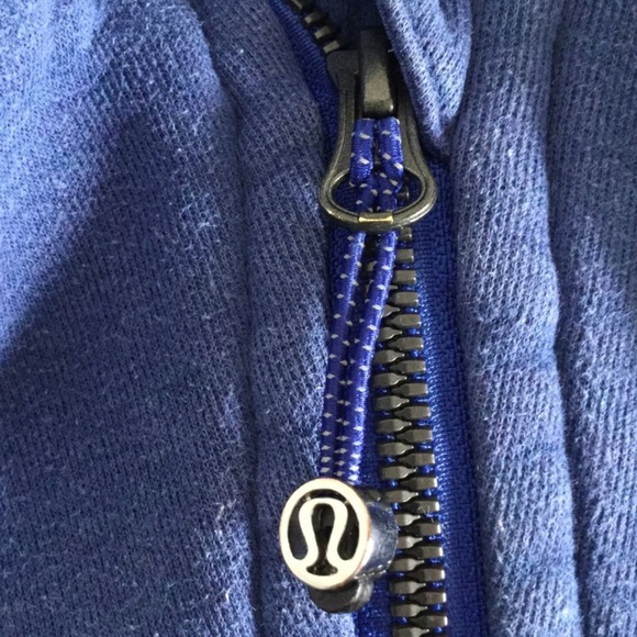 lululemon Scube Hoodie - Picture 4 of 8